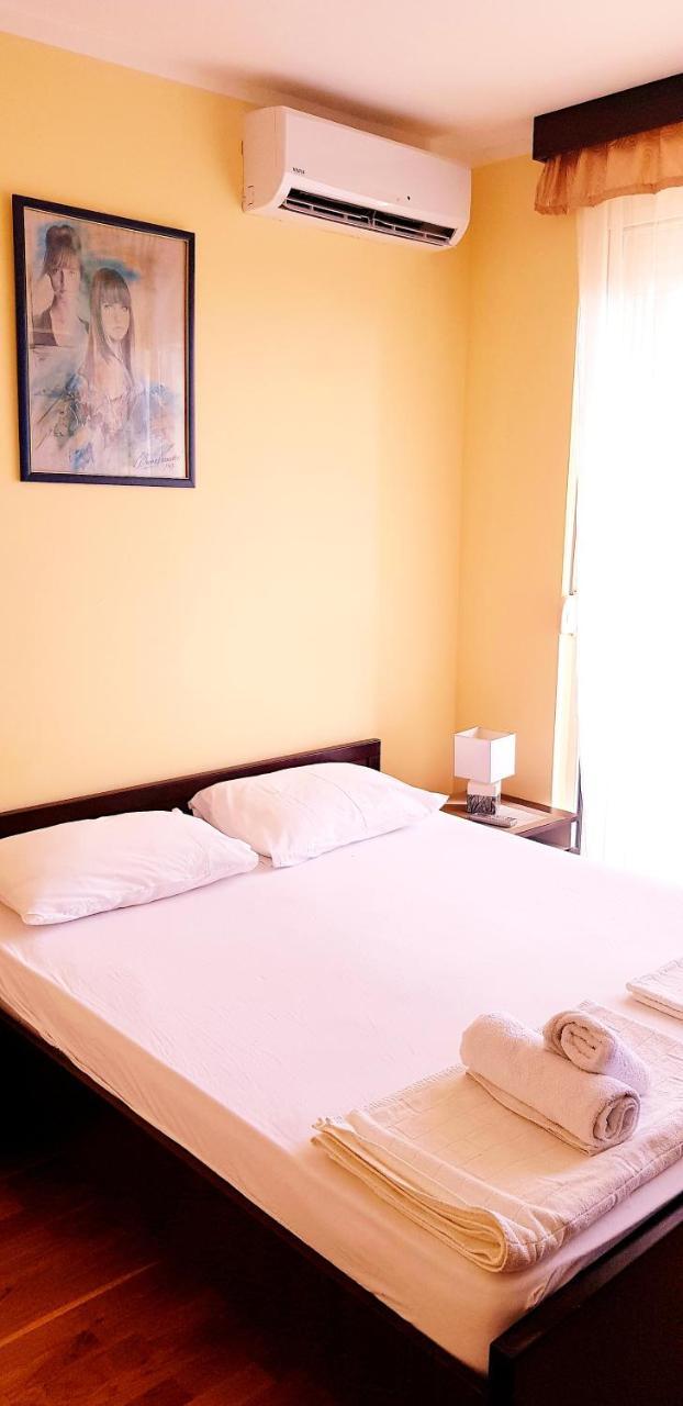Olimp Lux Hotel บุดวา ภายนอก รูปภาพ
